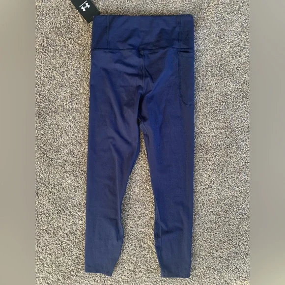 🌸Under Armour Navy Leggings - Picture 5 of 6